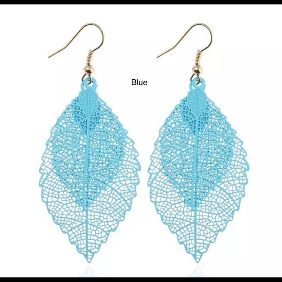 VINTAGE TWO TONE LEAVES DROP EARRINGS SET OF 2 - Picture 4 of 5